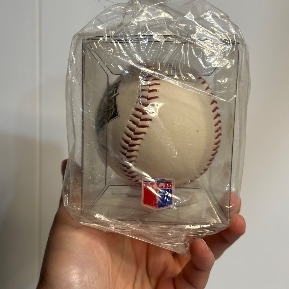 VTG Baltimore Orioles "Fotoball" Souvenir Baseball | Camden Yards Collectible - Picture 3 of 6